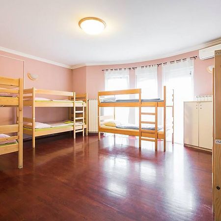 The Wallaby House Hostel Zagreb Buitenkant foto