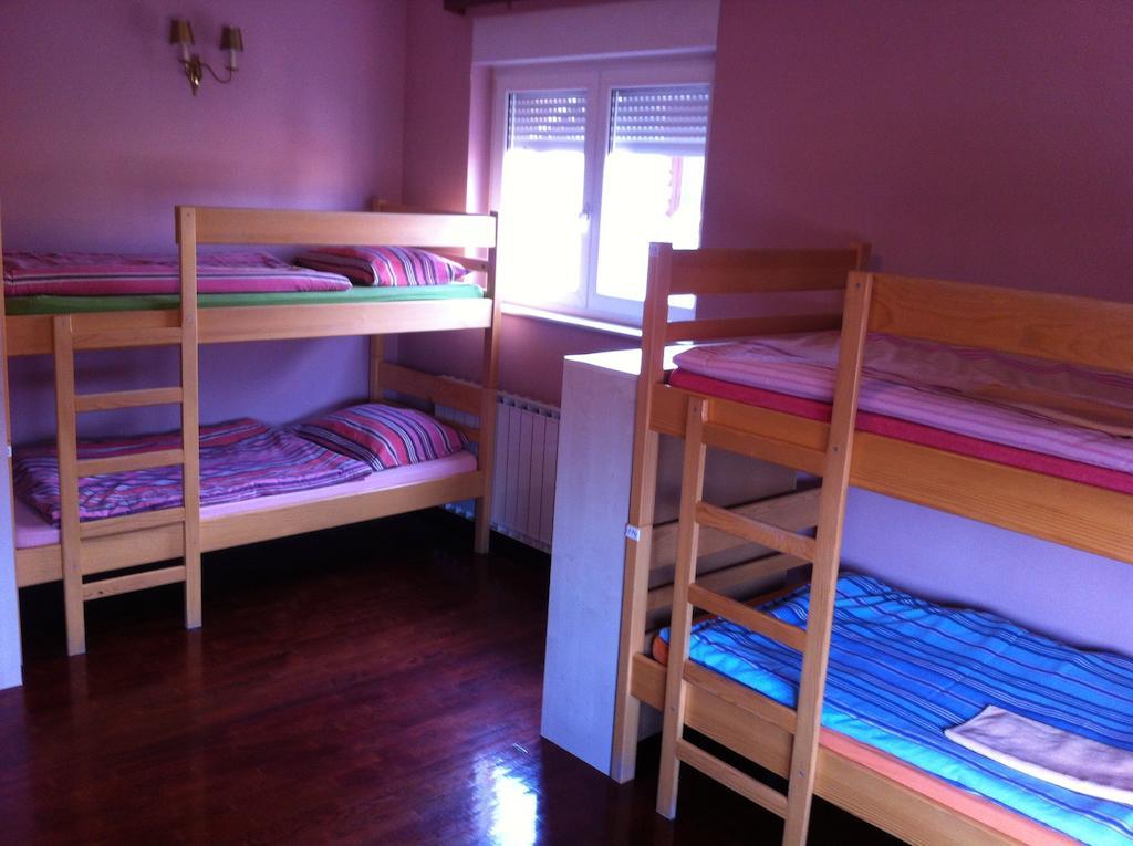 The Wallaby House Hostel Zagreb Kamer foto